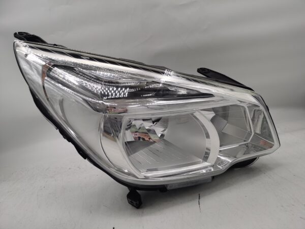 Holden COLORADO 2012-2015 HALOGEN R.H.S HEADLIGHT ASSEMBLY