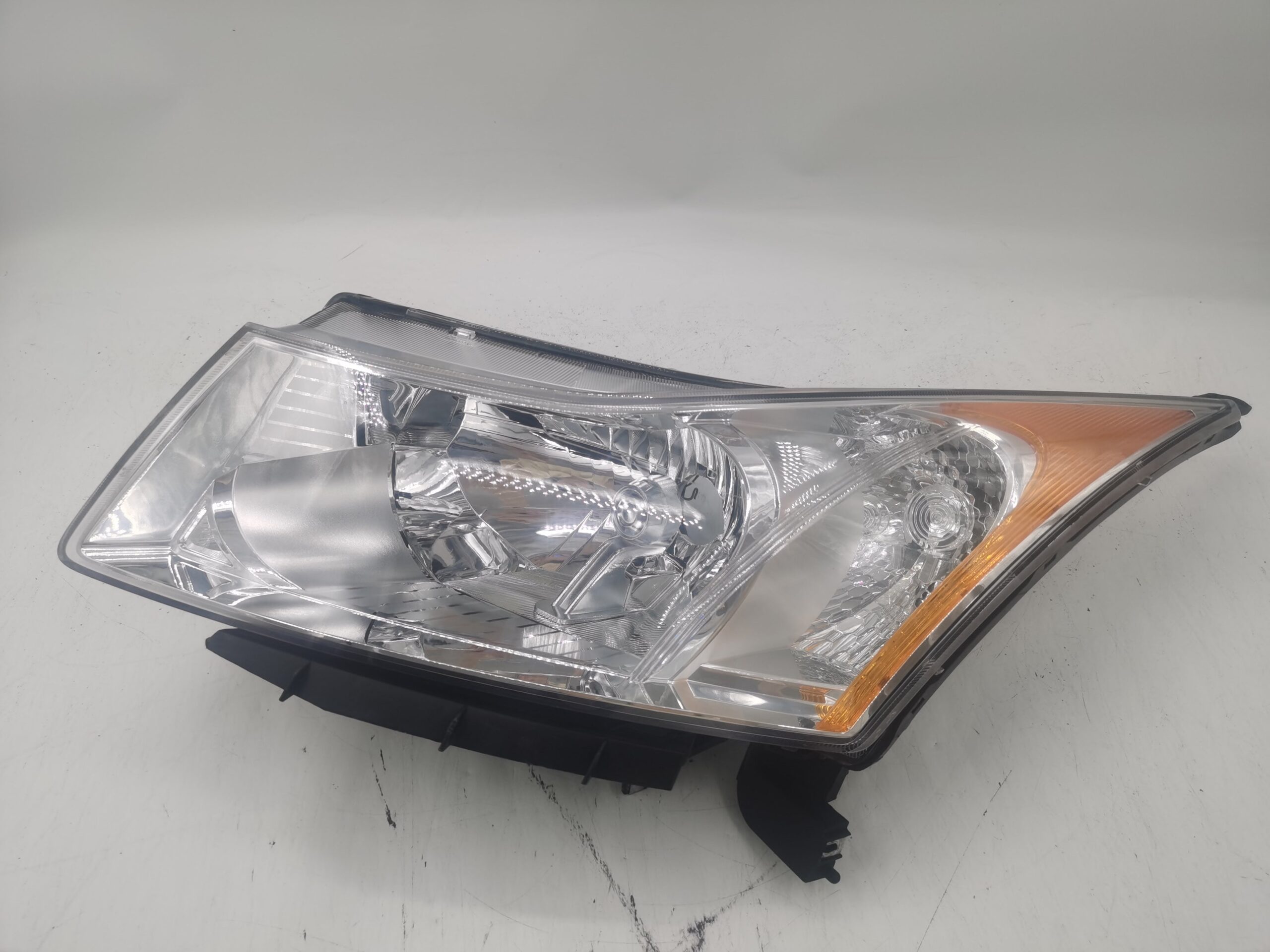 Holden CRUZE 2011-2014 HALOGEN L.H.S Headlight Assembly