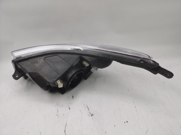 Holden CRUZE 2011-2014 HALOGEN R.H.S Headlight Assembly