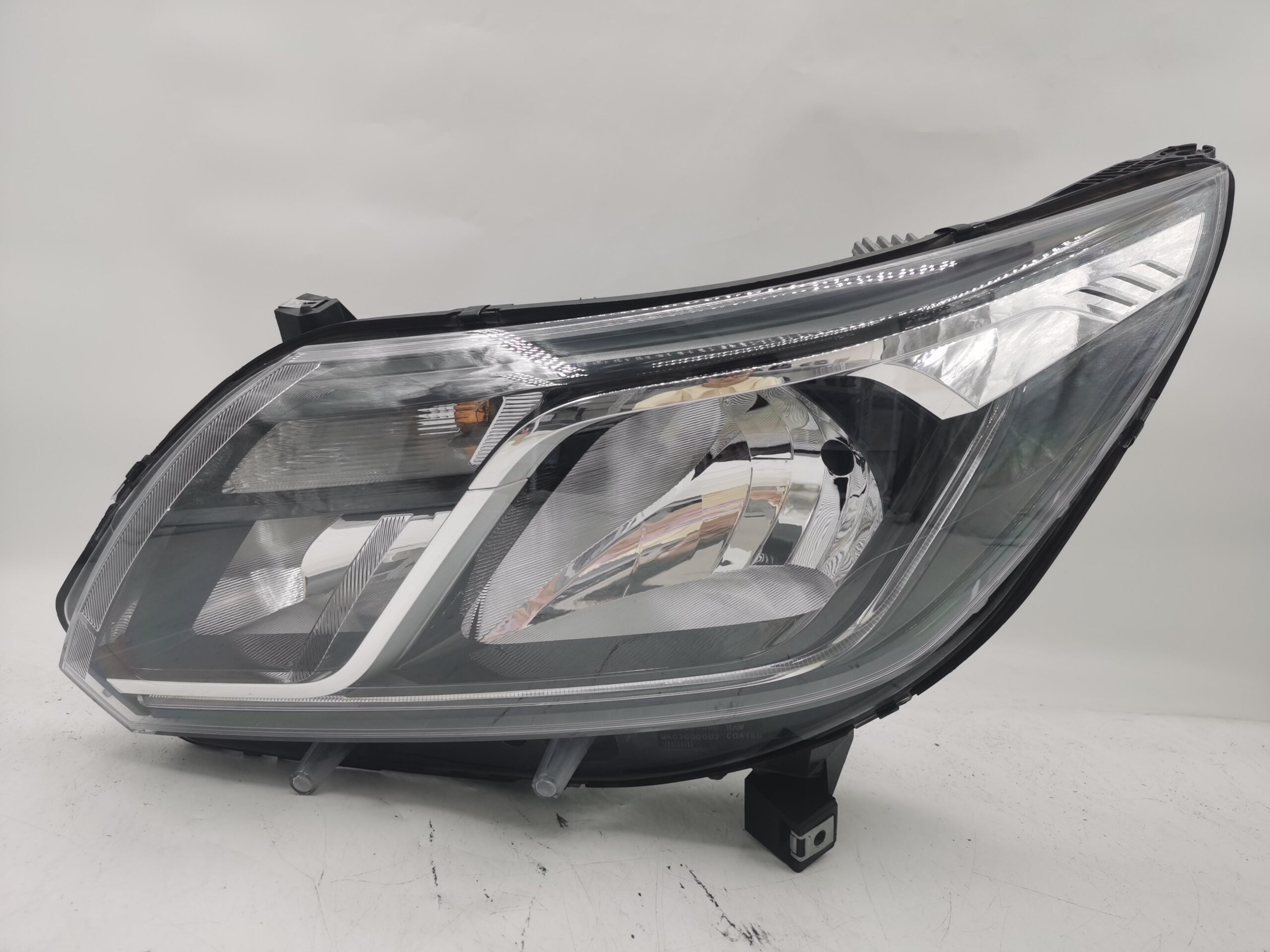 Holden COLORADO 2016-2023 HALOGEN L.H.S Headlight Assembly