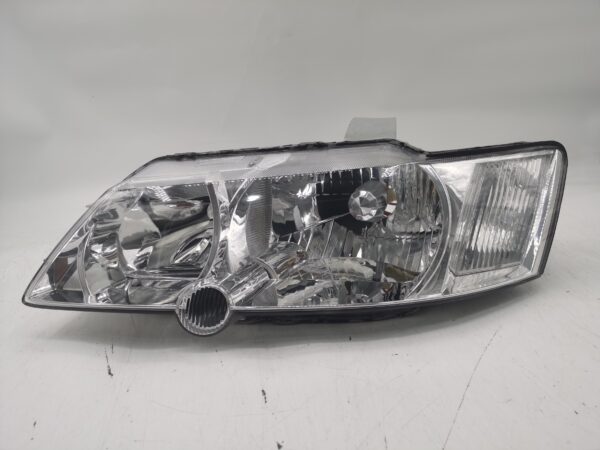 Holden COMMODORE VY 2002-2003 HALOGEN L.H.S Headlight Assembly