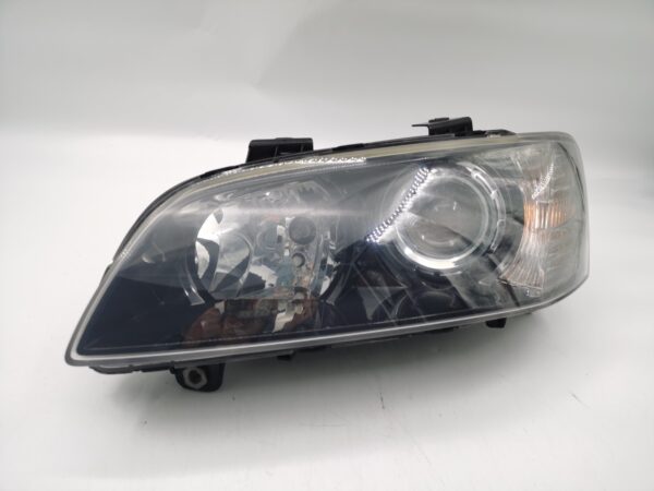 Holden COMMODORE VE 2008 2009 L.H.S HEADLIGHT ASSEMBLY