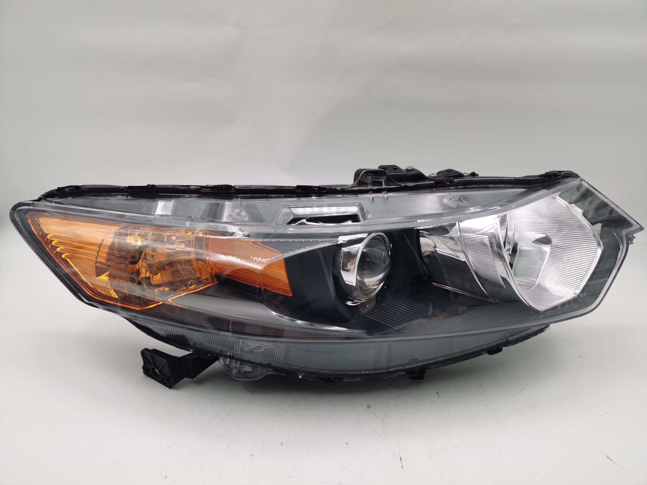 Honda ACCORD 2007-2011 R.H.S HEADLIGHT ASSEMBLY