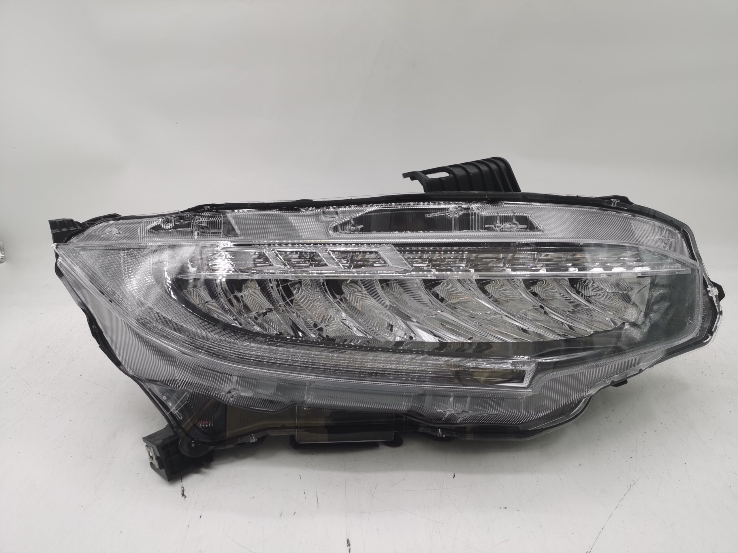 Honda CIVIC VTI-LX 2016-2021 LED R.H.S Headlight Assembly