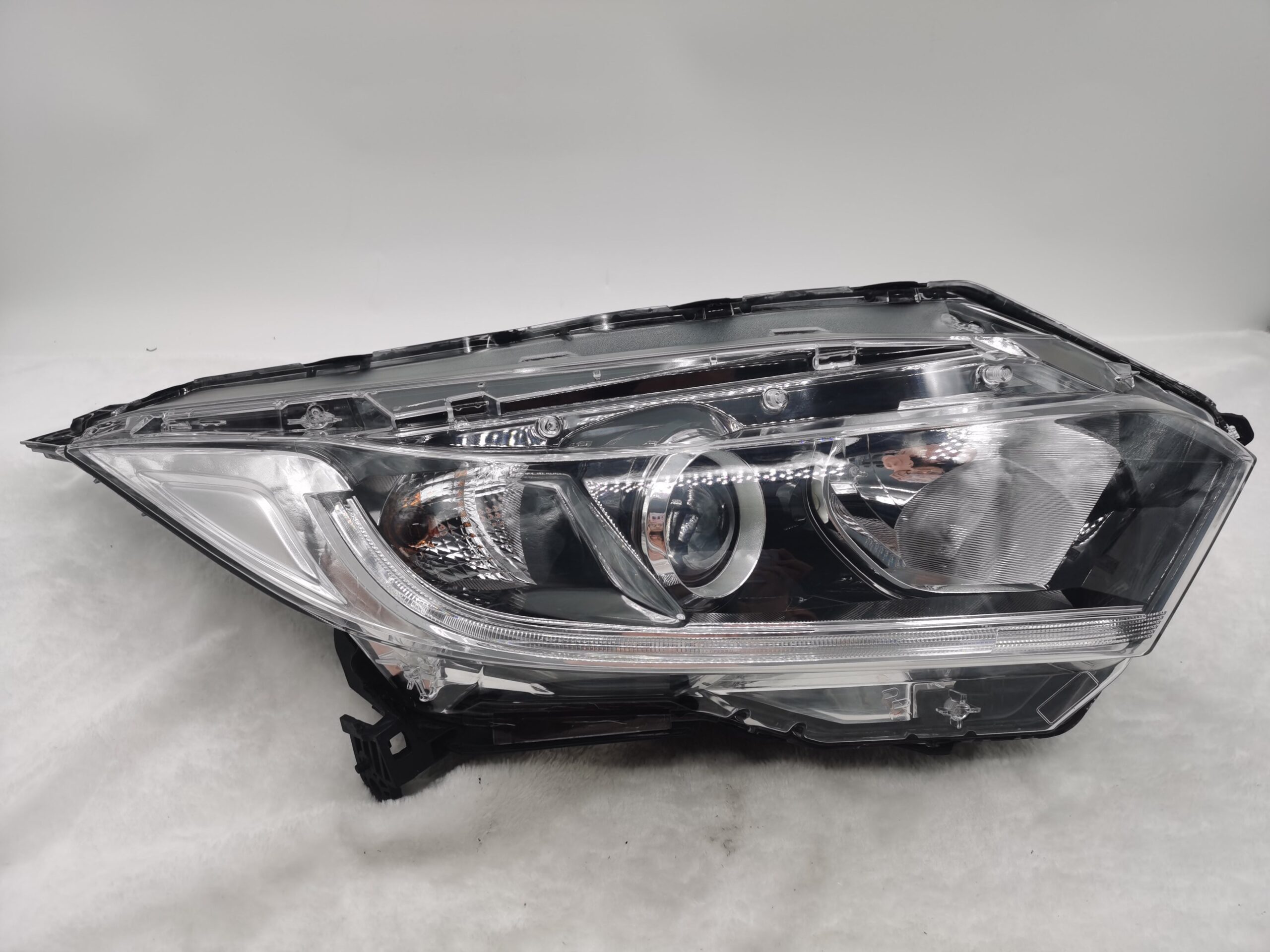 Honda HR-V 2019-2021 HALOGEN R.H.S HEADLIGHT ASSEMBLY