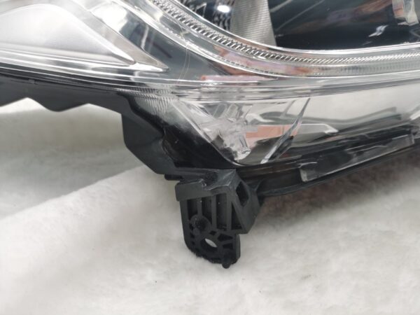 Honda HR-V 2019-2021 HALOGEN R.H.S HEADLIGHT ASSEMBLY