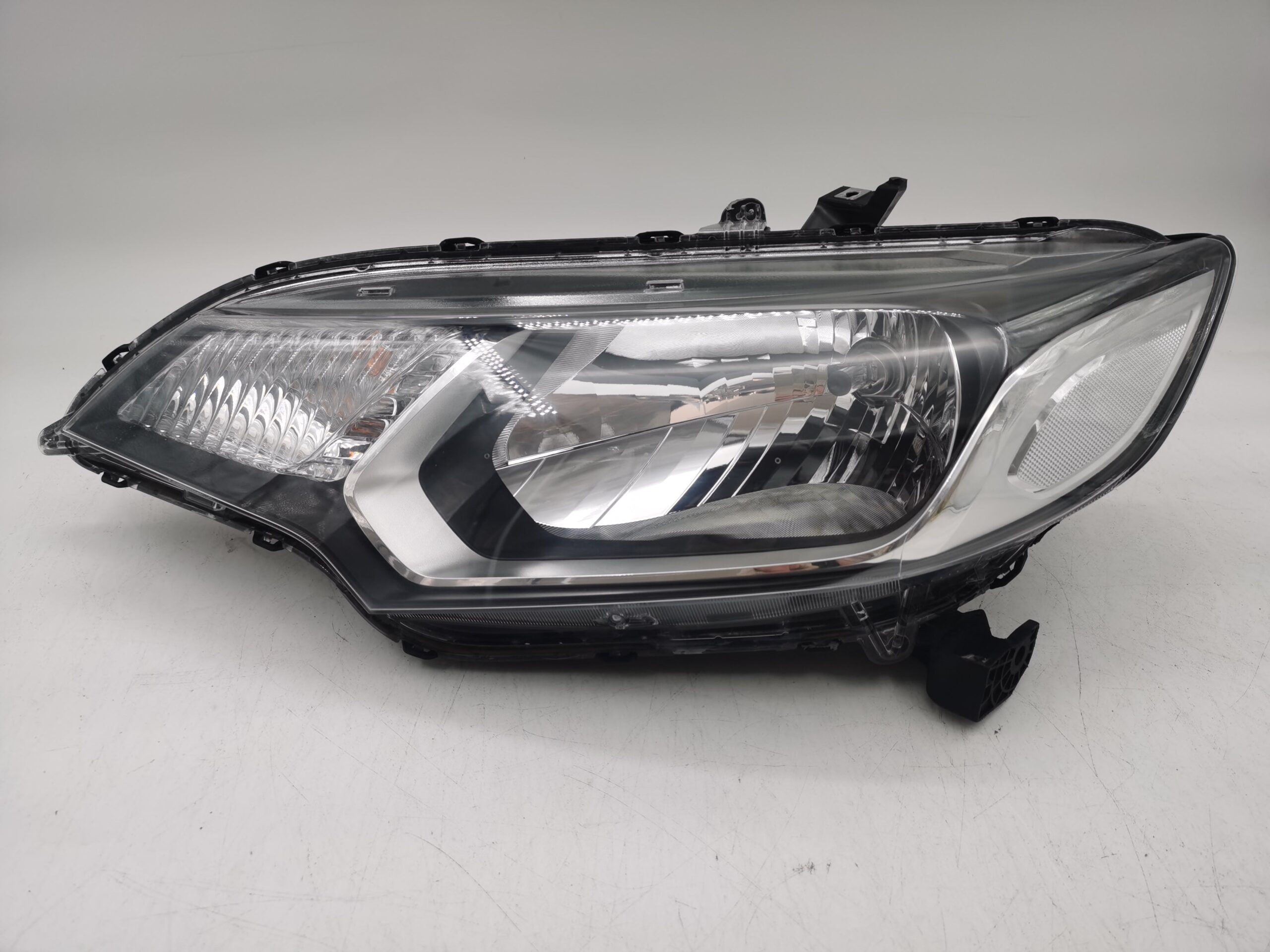 Honda FIT JAZZ 2014-2017 HALOGEN L.H.S HEADLIGHT ASSEMBLY