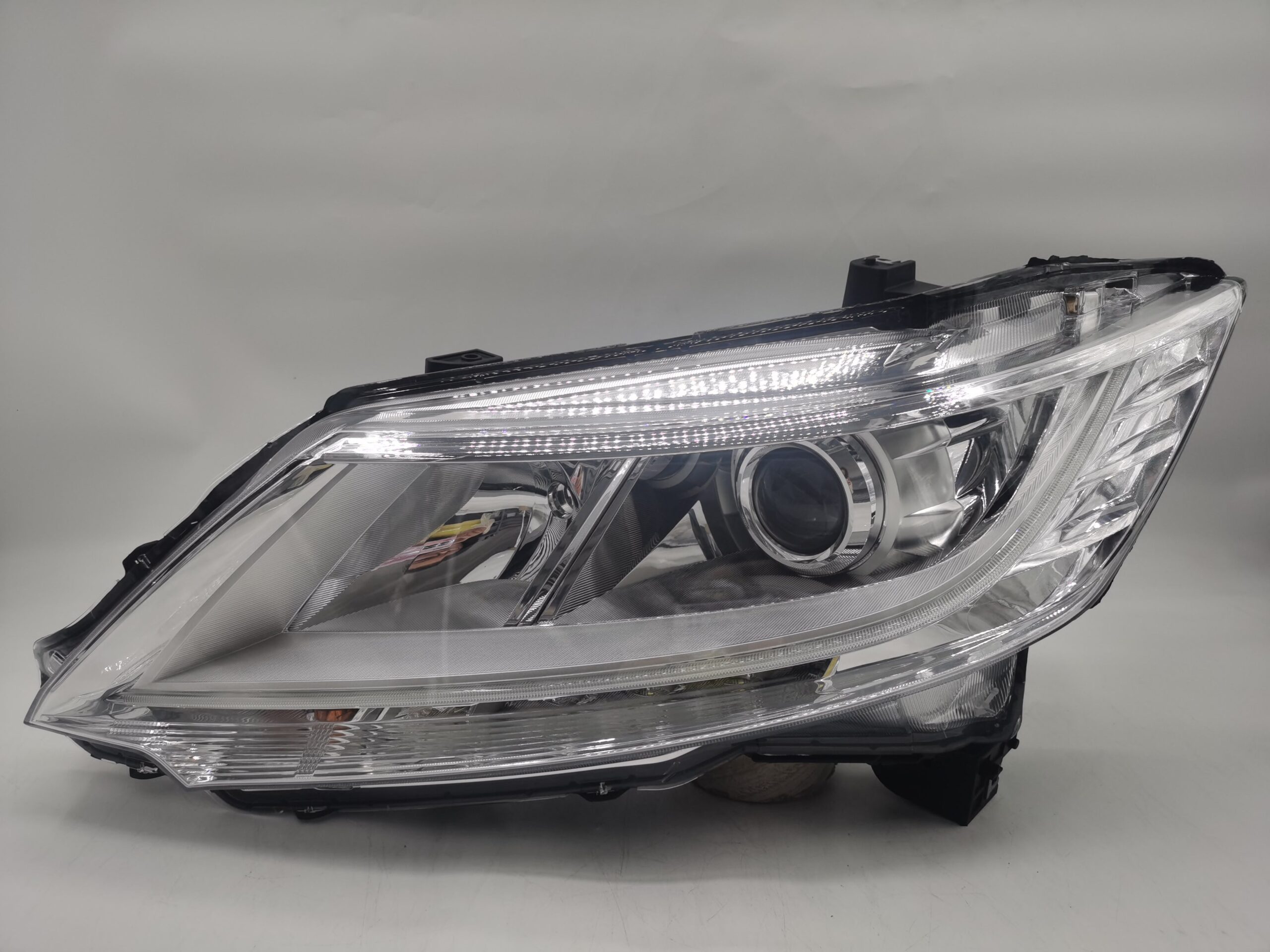 Honda ODYSSEY DBA-RC1 2015-2017 HALOGEN L.H.S HEADLIGHT ASSEMBLY