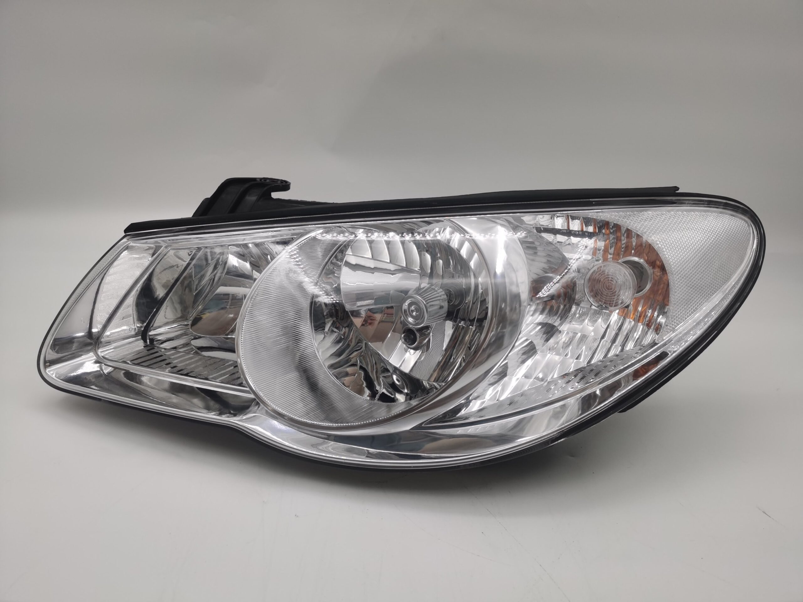 Hyundai ELANTRA HD 2007-2010 HALOGEN L.H.S HEADLIGHT ASSEMBLY