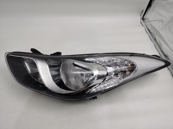 Hyundai ELANTRA MD 2011-2013 HALOGEN L.H.S HEADLIGHT ASSEMBLY