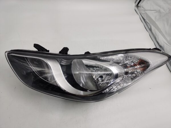 Hyundai ELANTRA MD 2011-2013 HALOGEN L.H.S HEADLIGHT ASSEMBLY