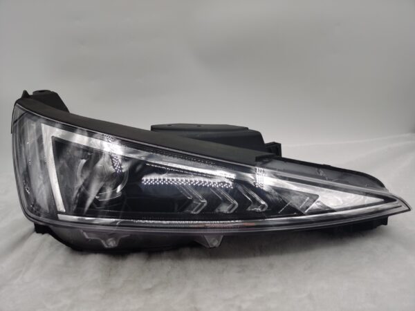 Hyundai ELANTRA AD.2 2019-2020 LENS HALOGEN R.H.S HEADLIGHT ASSEMBLY