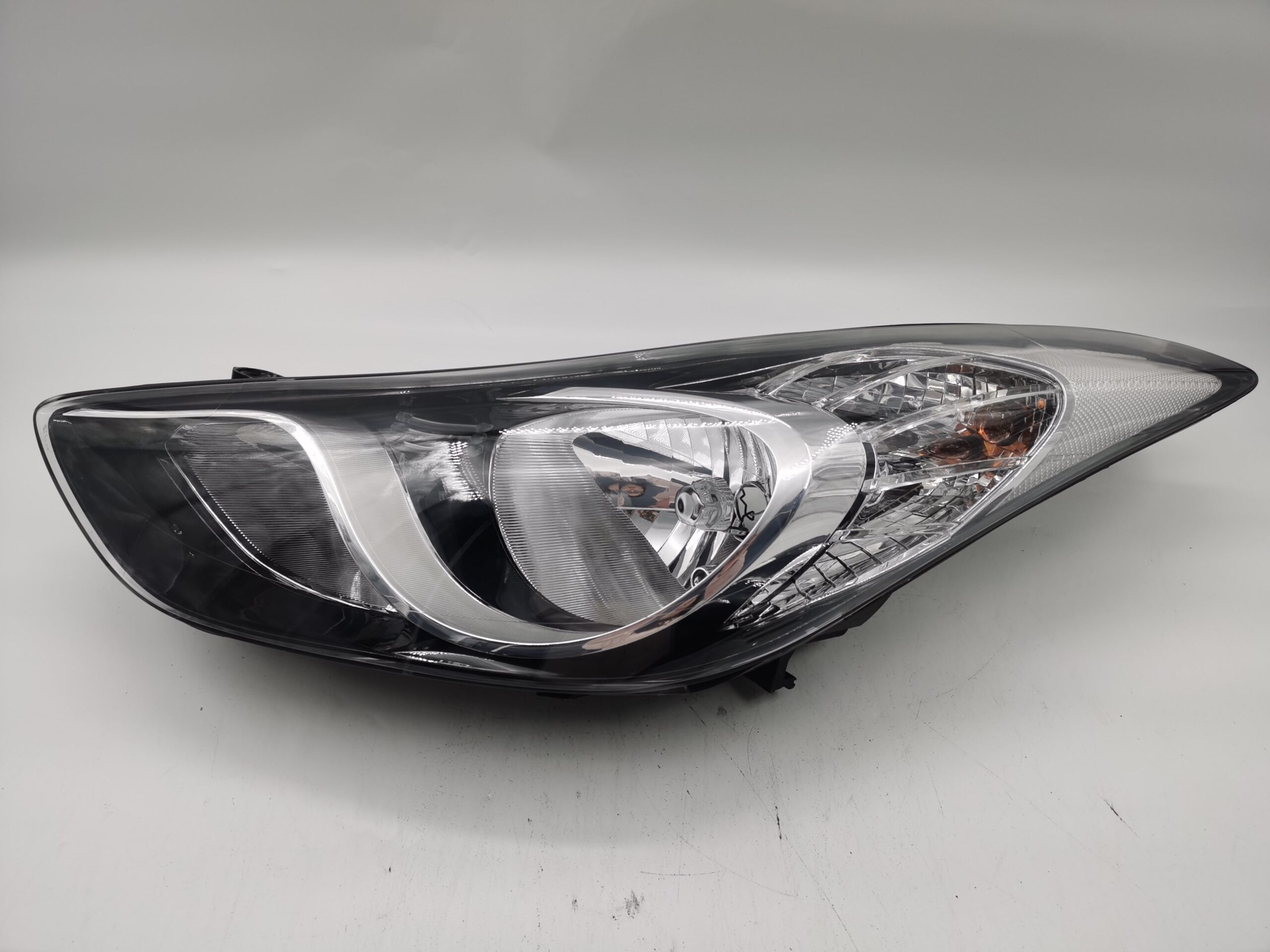 Hyundai ELANTRA MD 2011-2013 HALOGEN L.H.S HEADLIGHT ASSEMBLY