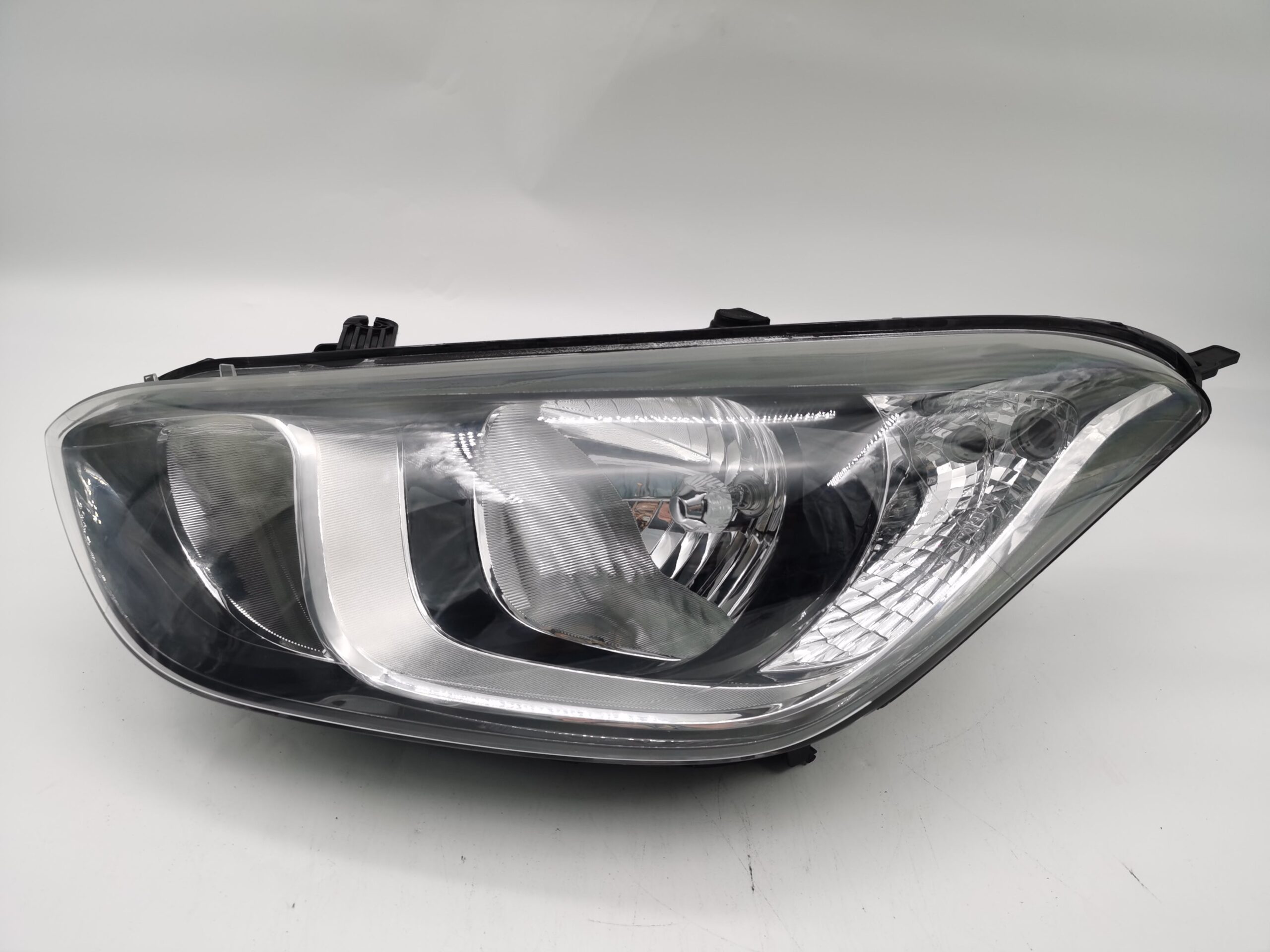 Hyundai I20 2012-2014 HALOGEN L.H.S HEADLIGHT ASSEMBLY