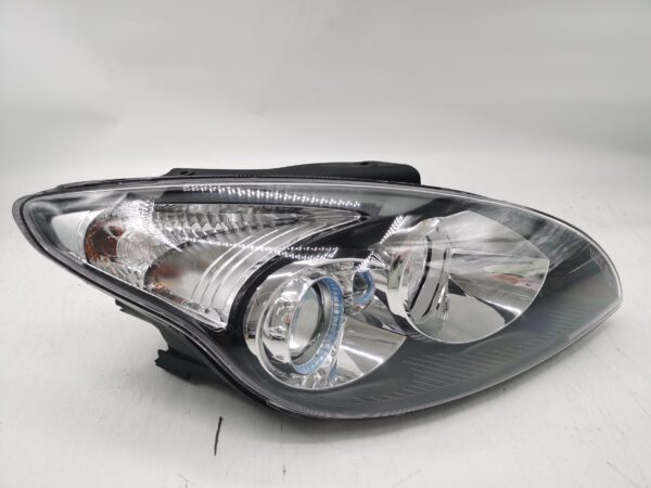 Hyundai I30 SX FD 2007-2011  HALOGEN R.H.S HEADLIGHT ASSEMBLY