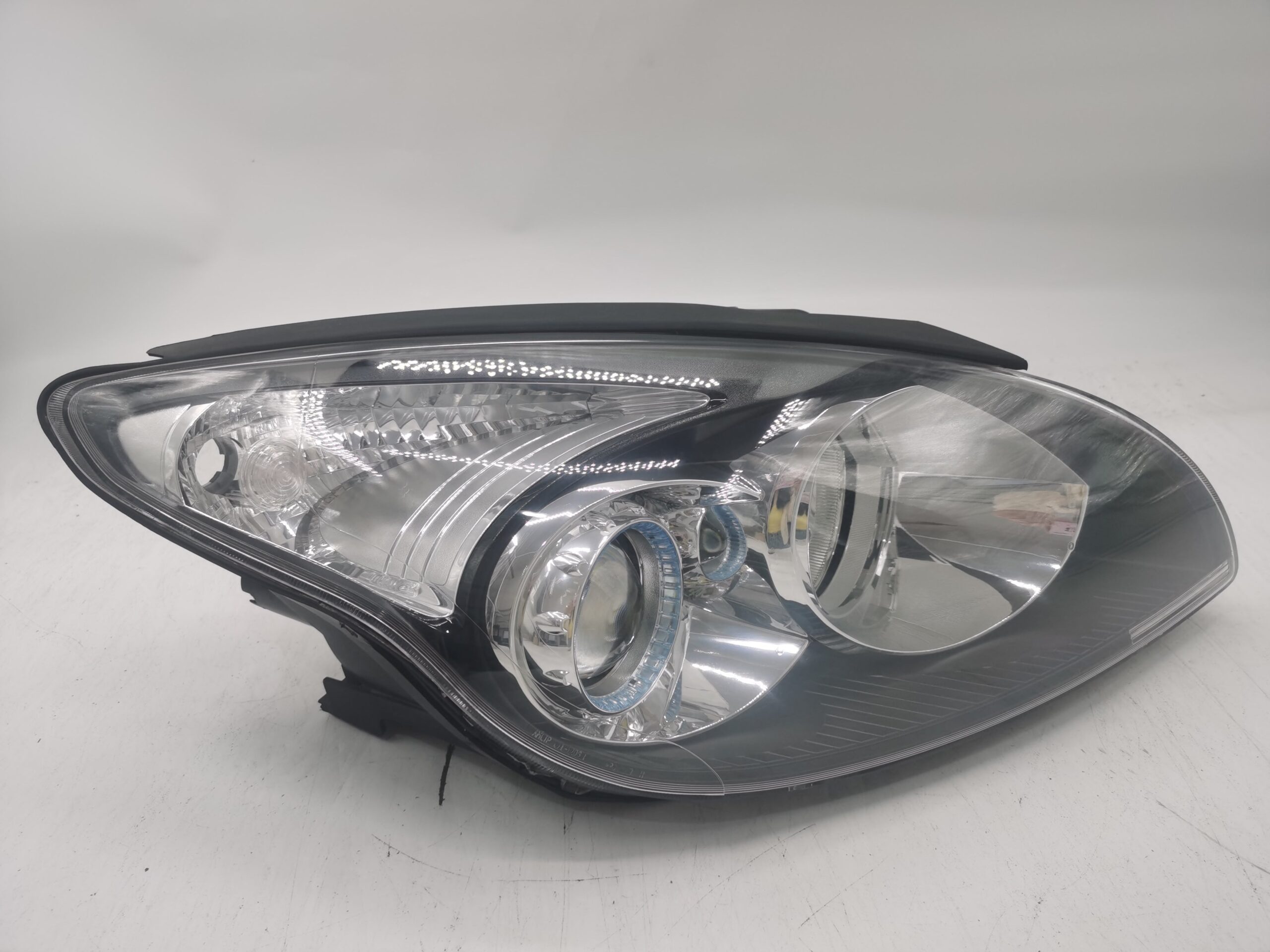 Hyundai I30 SX FD 2007-2011  HALOGEN R.H.S HEADLIGHT ASSEMBLY