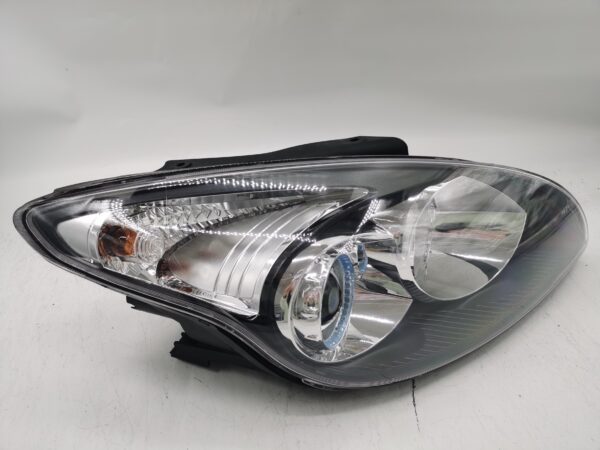 Hyundai I30 SX FD 2007-2011  HALOGEN R.H.S HEADLIGHT ASSEMBLY