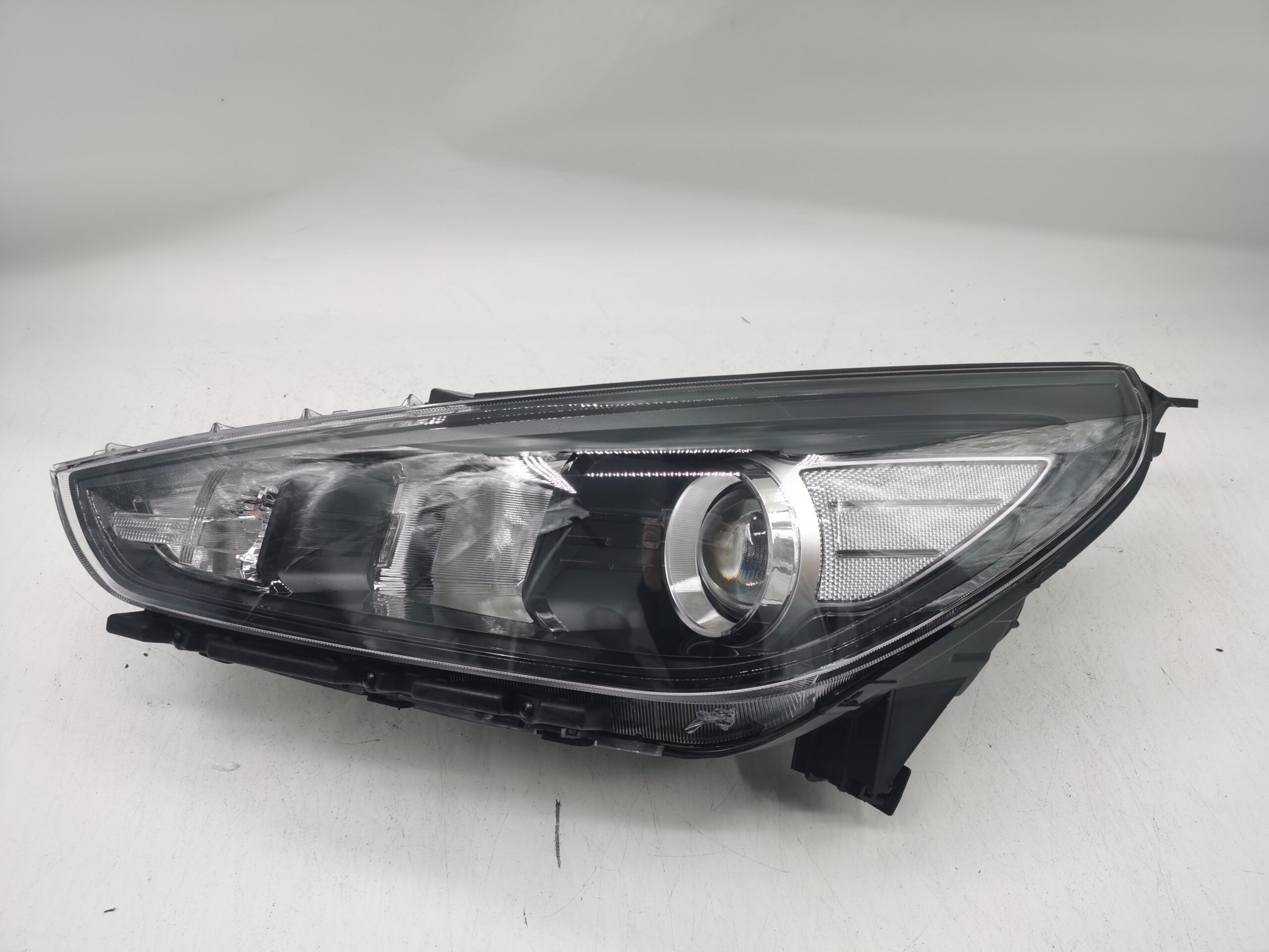 Hyundai I30 GO 2017-2019 HALOGEN L.H.S HEADLIGHT ASSEMBLY