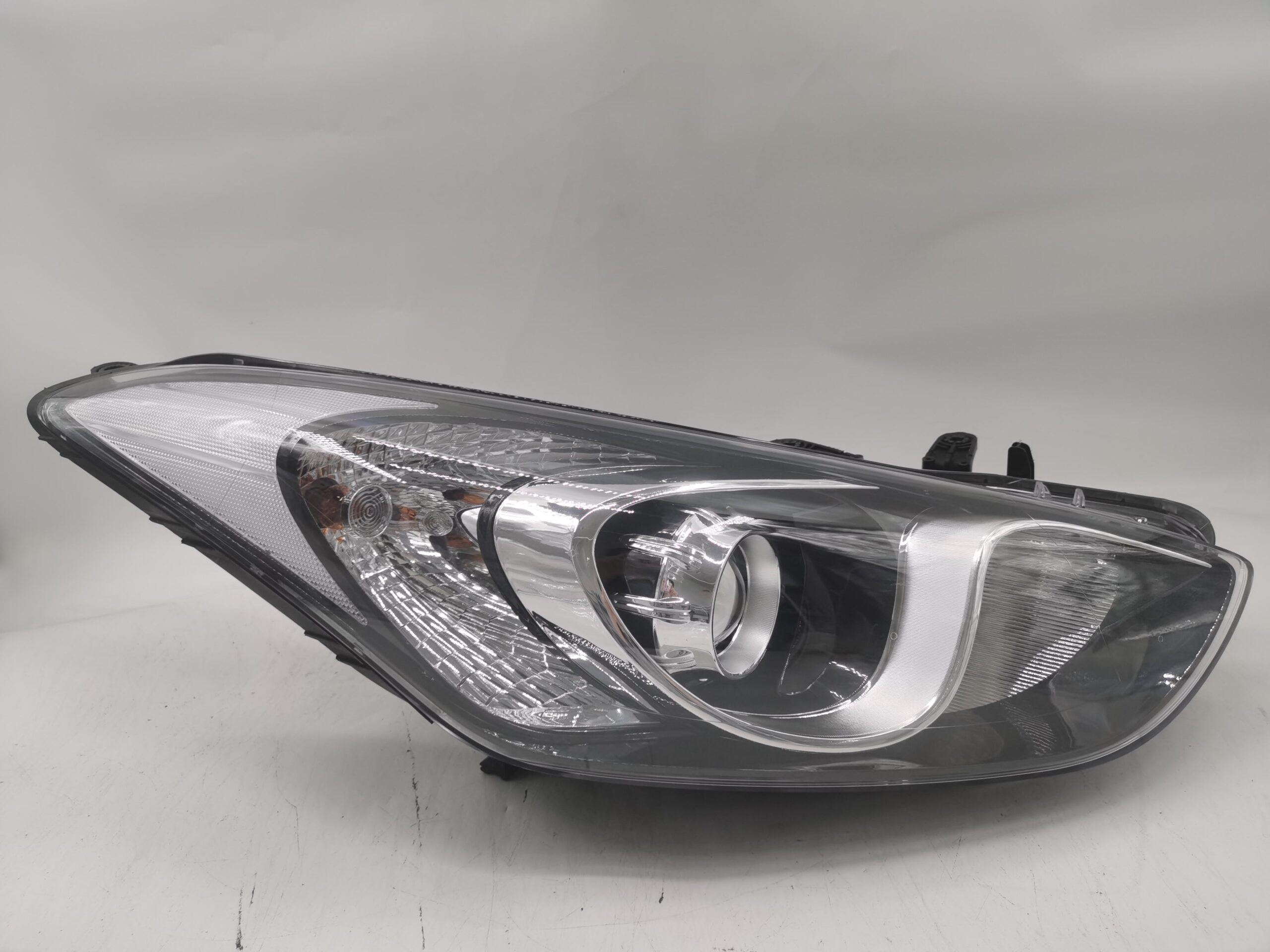 Hyundai I30 GD 2012-2016 HALOGEN R.H.S Headlight Assembly