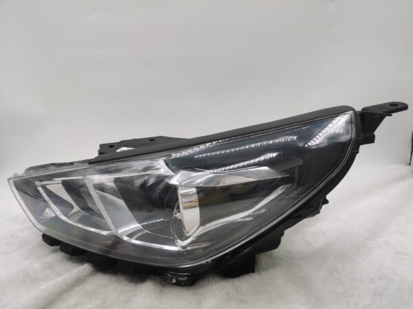 Hyundai I30 HATCH 2020-2023 HALOGEN L.H.S Headlight Assembly