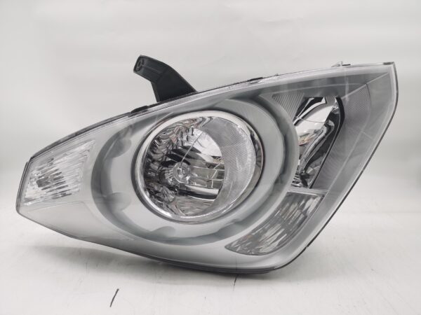 Hyundai IMAX ILOAD TQ-W 2007-2017 HALOGEN R.H.S HEADLIGHT ASSEMBLY