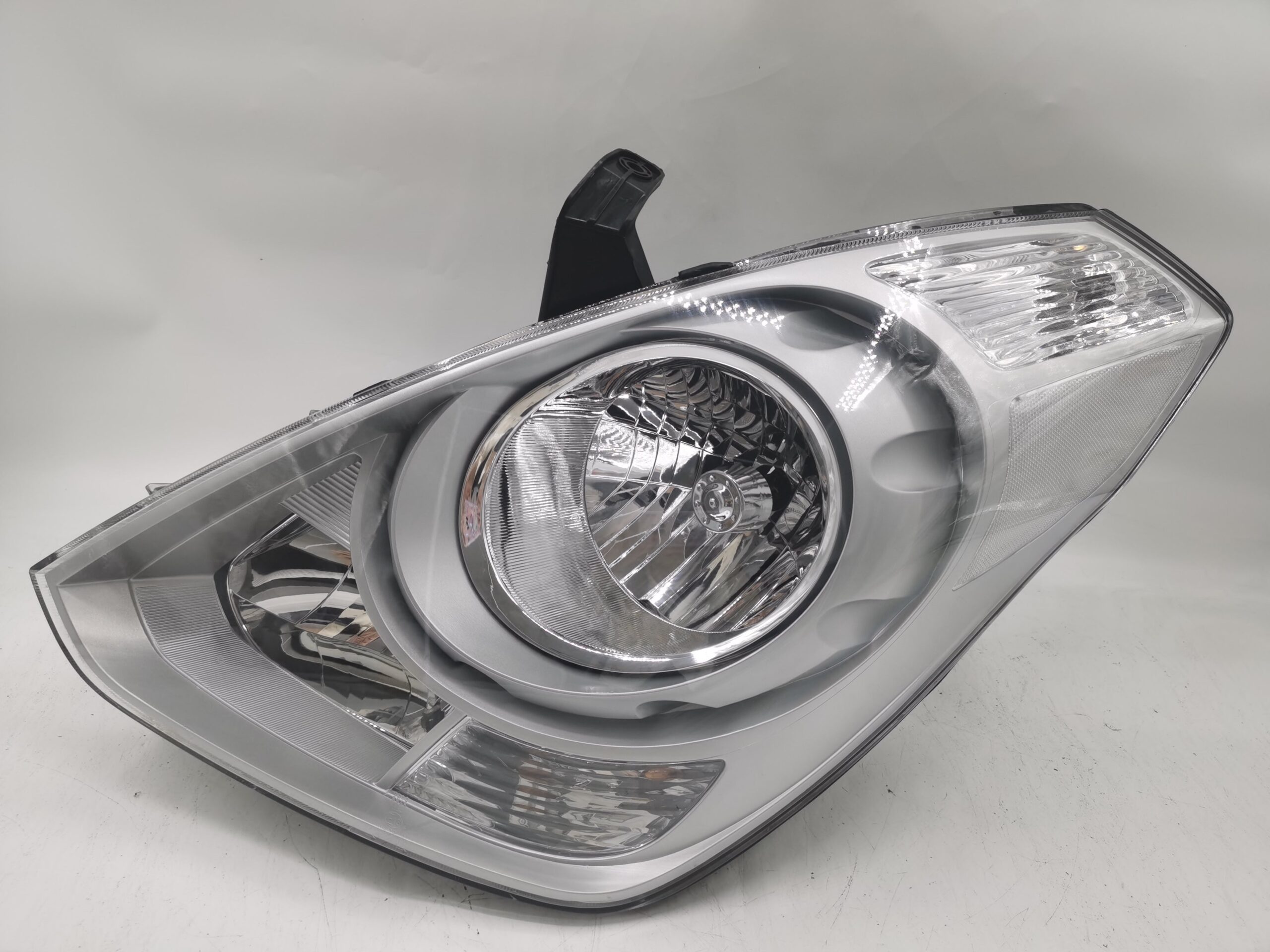 Hyundai IMAX TQ-W 2007-2017 HALOGEN L.H.S Headlight Assembly