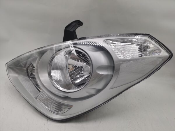 Hyundai IMAX TQ-W 2007-2017 HALOGEN L.H.S Headlight Assembly