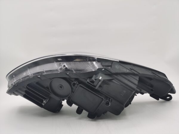 Hyundai IX35 SE 2013-2015 HALOGEN L.H.S HEADLIGHT ASSEMBLY