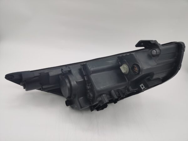 Hyundai IX35 SE 2013-2015 HALOGEN L.H.S HEADLIGHT ASSEMBLY