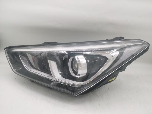 Hyundai SANTA FE X 2016-2018 HALOGEN L.H.S HEADLIGHT ASSEMBLY