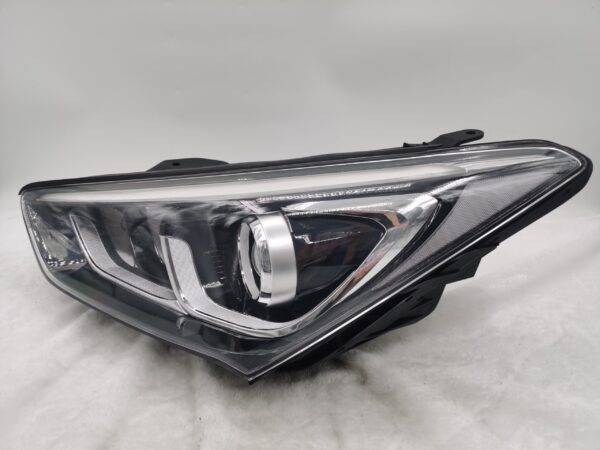 Hyundai SANTA FE X 2016-2018 HALOGEN L.H.S HEADLIGHT ASSEMBLY