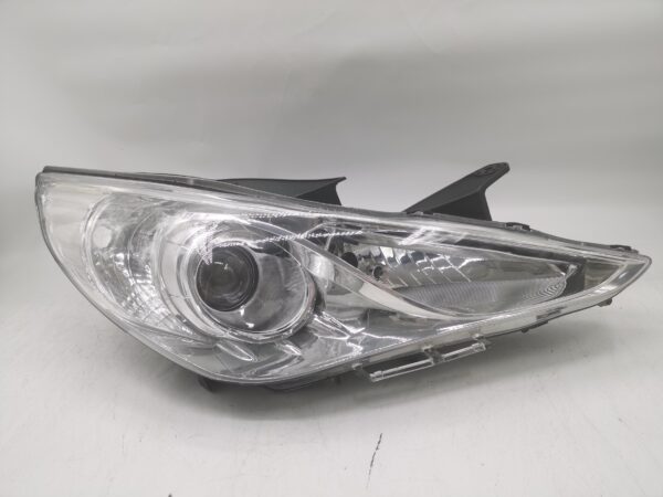 Hyundai SONATA 6 YF 2009-2015 HALOGEN R.H.S HEADLIGHT ASSEMBLY