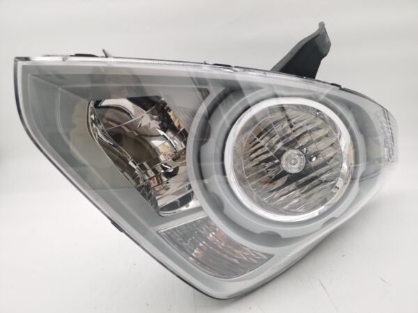 Hyundai IMAX ILOAD TQ-W 2007-2017 HALOGEN L.H.S HEADLIGHT ASSEMBLY