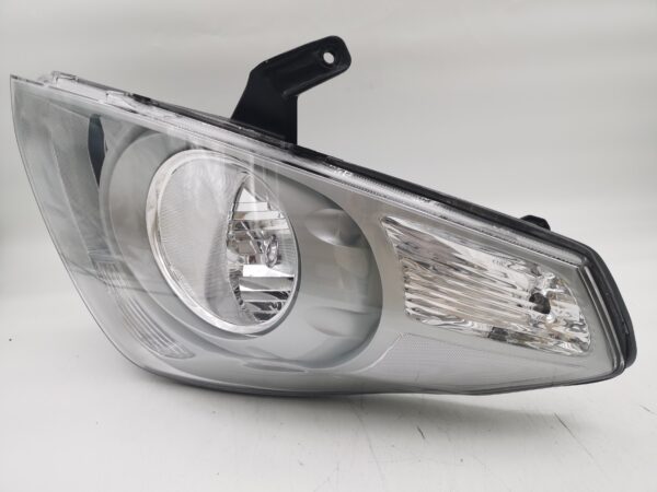 Hyundai IMAX ILOAD TQ-W 2007-2017 HALOGEN L.H.S HEADLIGHT ASSEMBLY