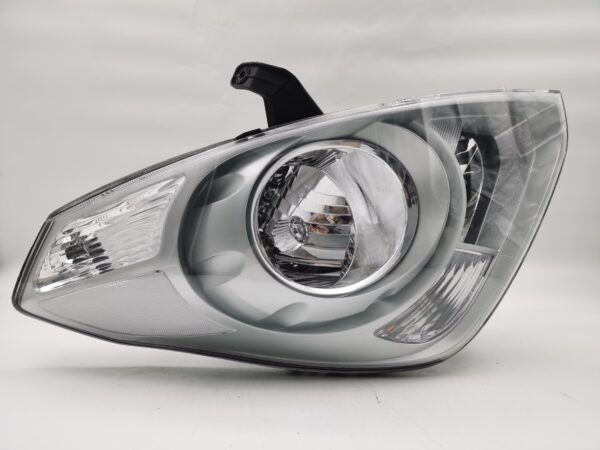 Hyundai IMAX ILOAD TQ-W 2007-2017 HALOGEN R.H.S HEADLIGHT ASSEMBLY