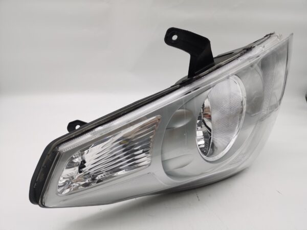 Hyundai IMAX ILOAD TQ-W 2007-2017 HALOGEN R.H.S HEADLIGHT ASSEMBLY