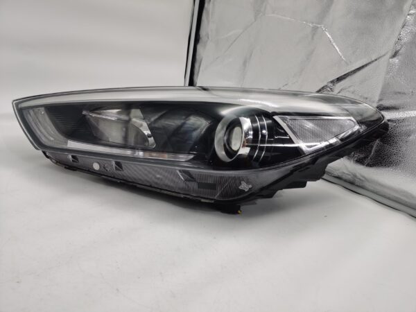 Hyundai TUCSON XG 2015-2017 HALOGEN L.H.S HEADLIGHT ASSEMBLY