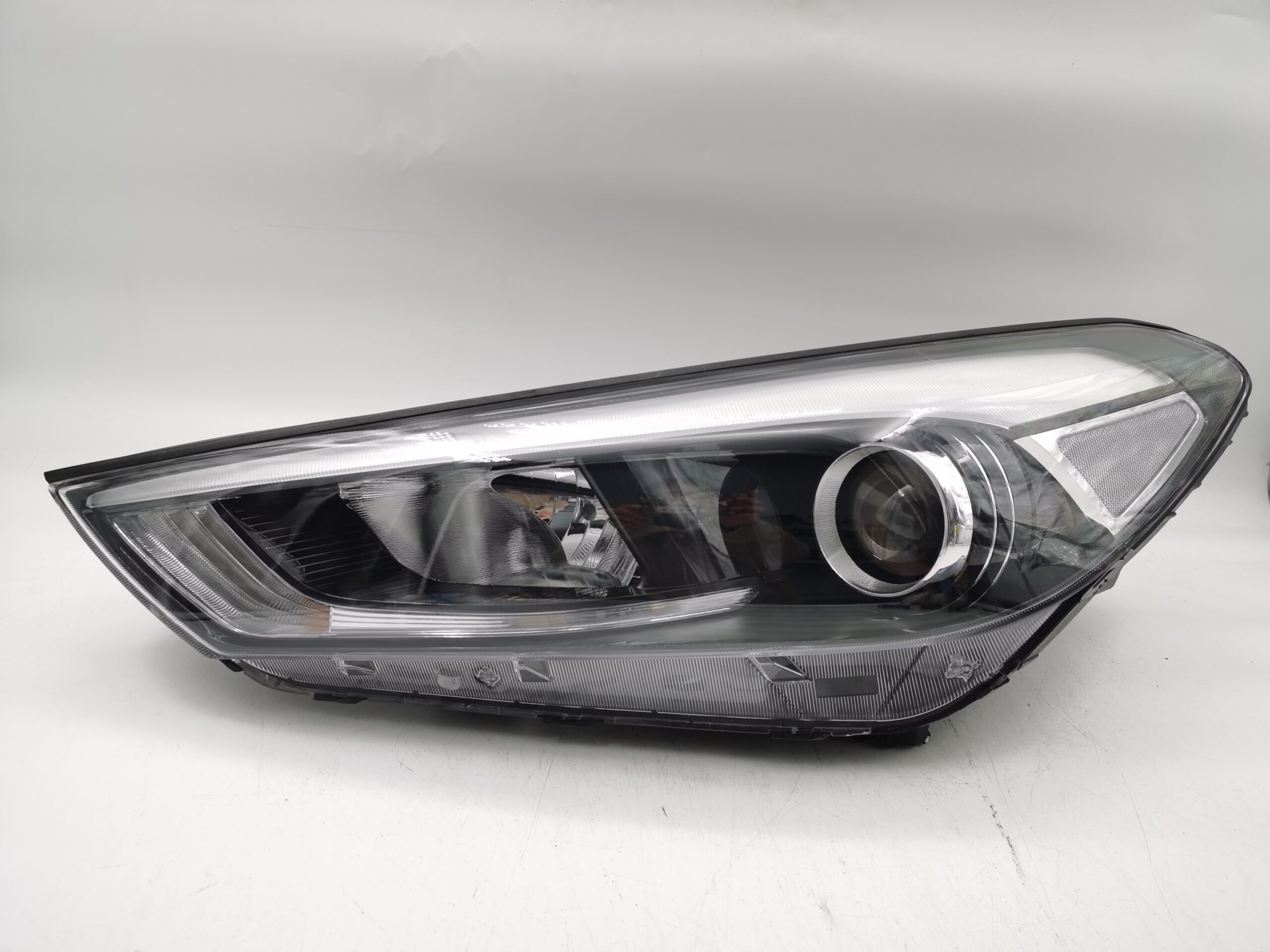 Hyundai TUCSON XG 2015-2017 HALOGEN L.H.S HEADLIGHT ASSEMBLY