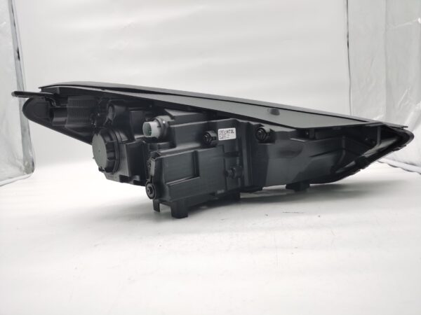 Hyundai TUCSON 2015-2019 L.H.S HEADLIGHT ASSEMBLY