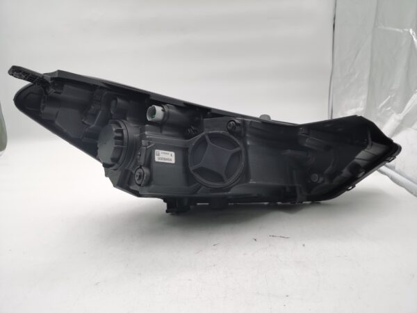 Hyundai TUCSON III 2018-2020 HALOGEN L.H.S HEADLIGHT ASSEMBLY