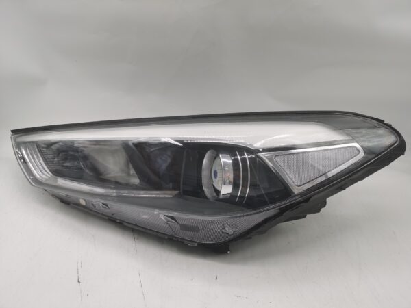 Hyundai TUCSON XG 2015-2017 HALOGEN L.H.S HEADLIGHT ASSEMBLY