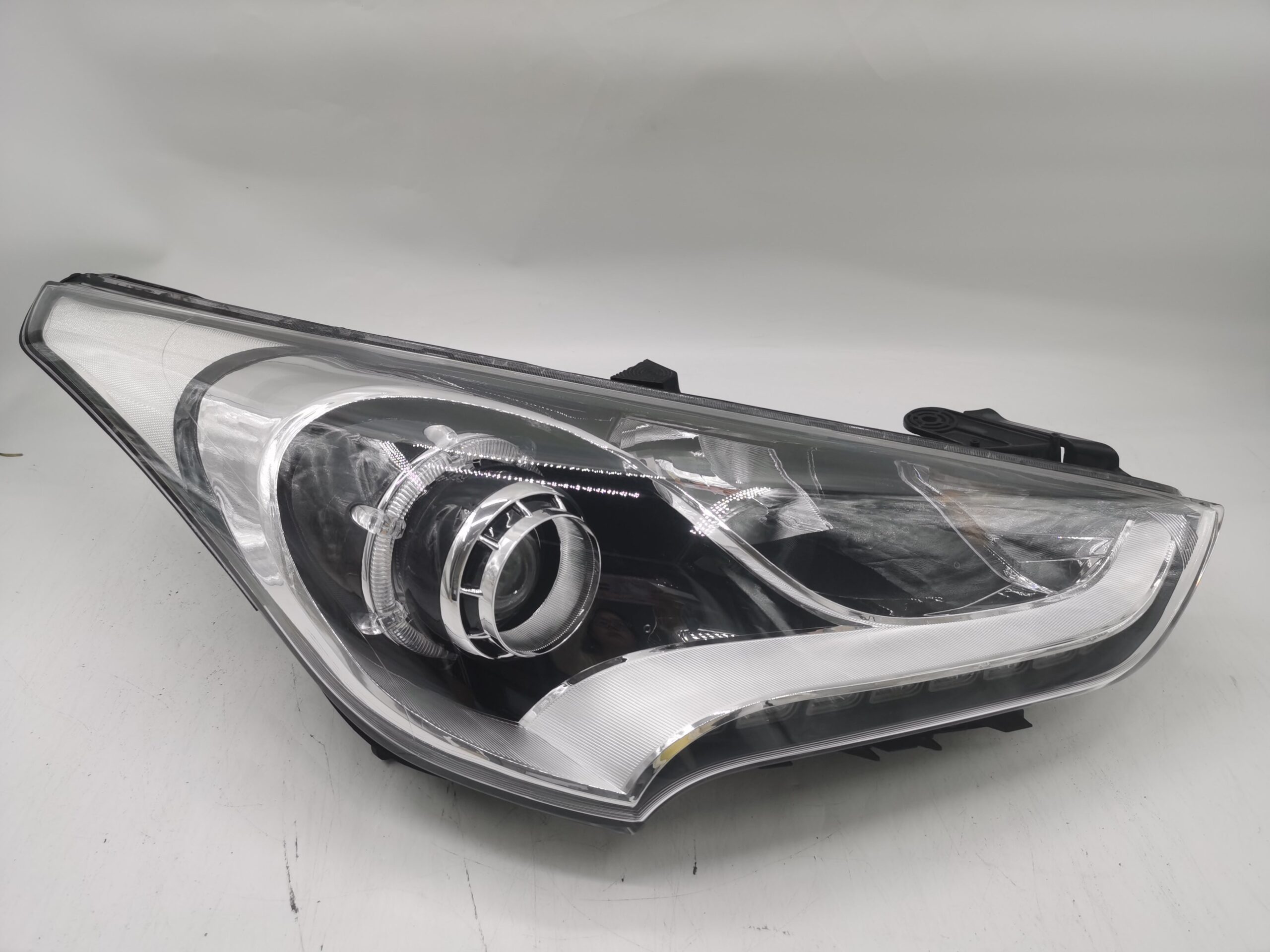 Hyundai VELOSTER 2011-2017 LENS HALOGEN R.H.S HEADLIGHT ASSEMBLY