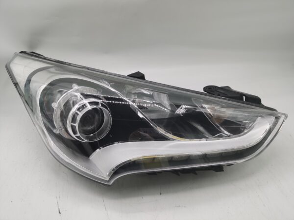 Hyundai VELOSTER 2011-2017 LENS HALOGEN R.H.S HEADLIGHT ASSEMBLY