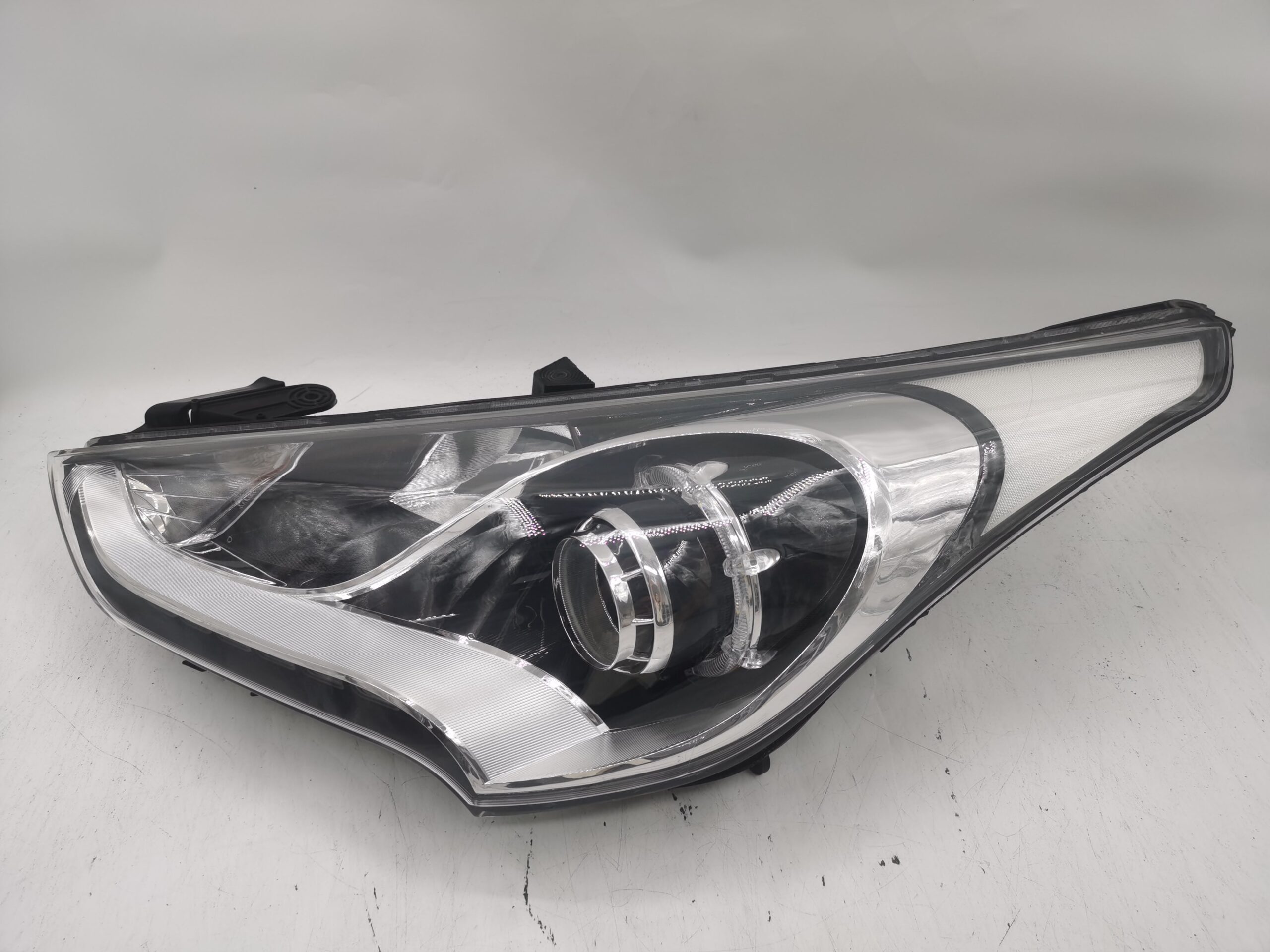 Hyundai VELOSTER 2011-2017 LENS HALOGEN L.H.S Headlight Assembly