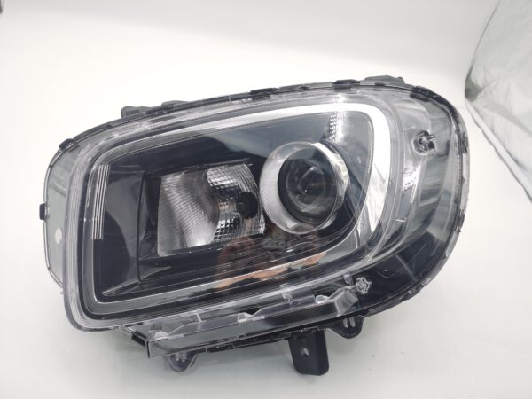 Hyundai VENUE 2020-2021 L.H.S HEADLIGHT ASSEMBLY