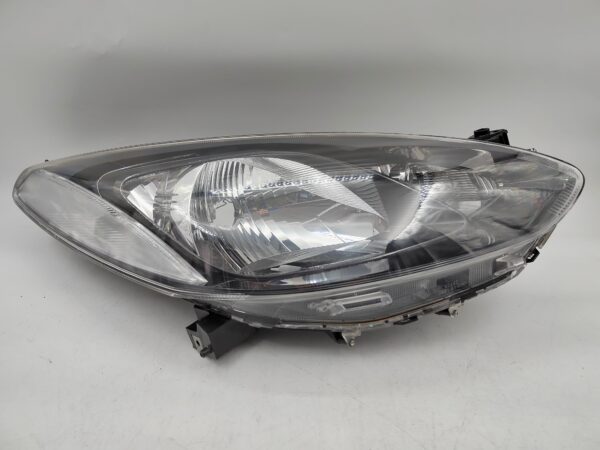 Mazda 2 2007-2013 HALOGEN R.H.S HEADLIGHT ASSEMBLY