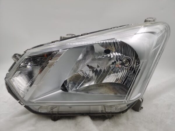 Isuzu D-MAX 2016-2019 HALOGEN L.H.S HEADLIGHT ASSEMBLY