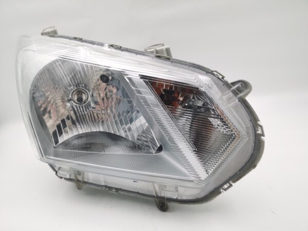 Isuzu D-MAX 2016-2019 HALOGEN R.H.S HEADLIGHT ASSEMBLY