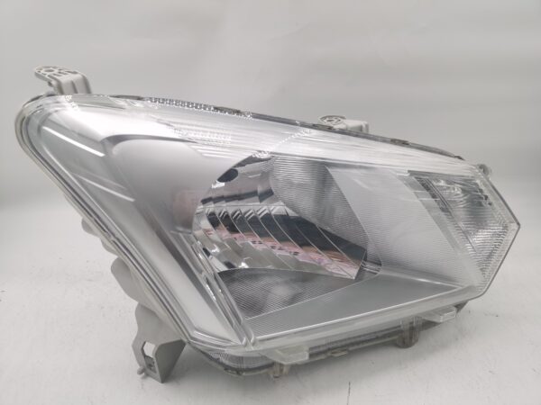 Isuzu D-MAX 2016-2019 HALOGEN R.H.S HEADLIGHT ASSEMBLY