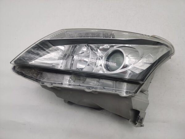 Isuzu MU-X 2012-2016 HALOGEN L.H.S HEADLIGHT ASSEMBLY